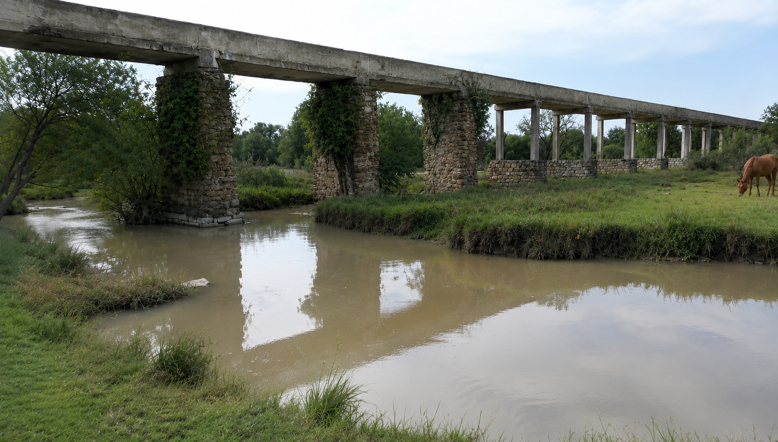 Rehabilitarán histórico acueducto del ejido Zaragoza
