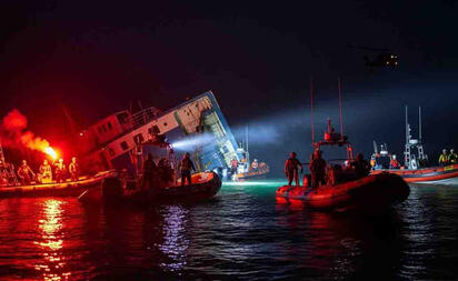Momentos de tensión en Guyana tras el vuelco de un ferry con 133 personas