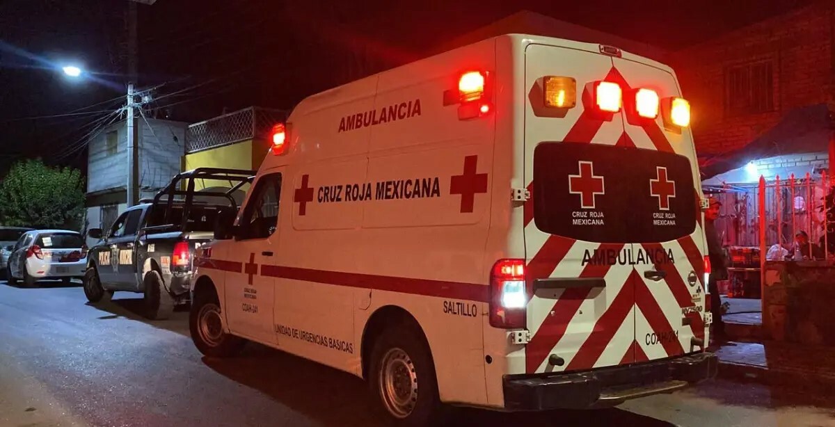 Sujeto ataca a su propia madre con machete