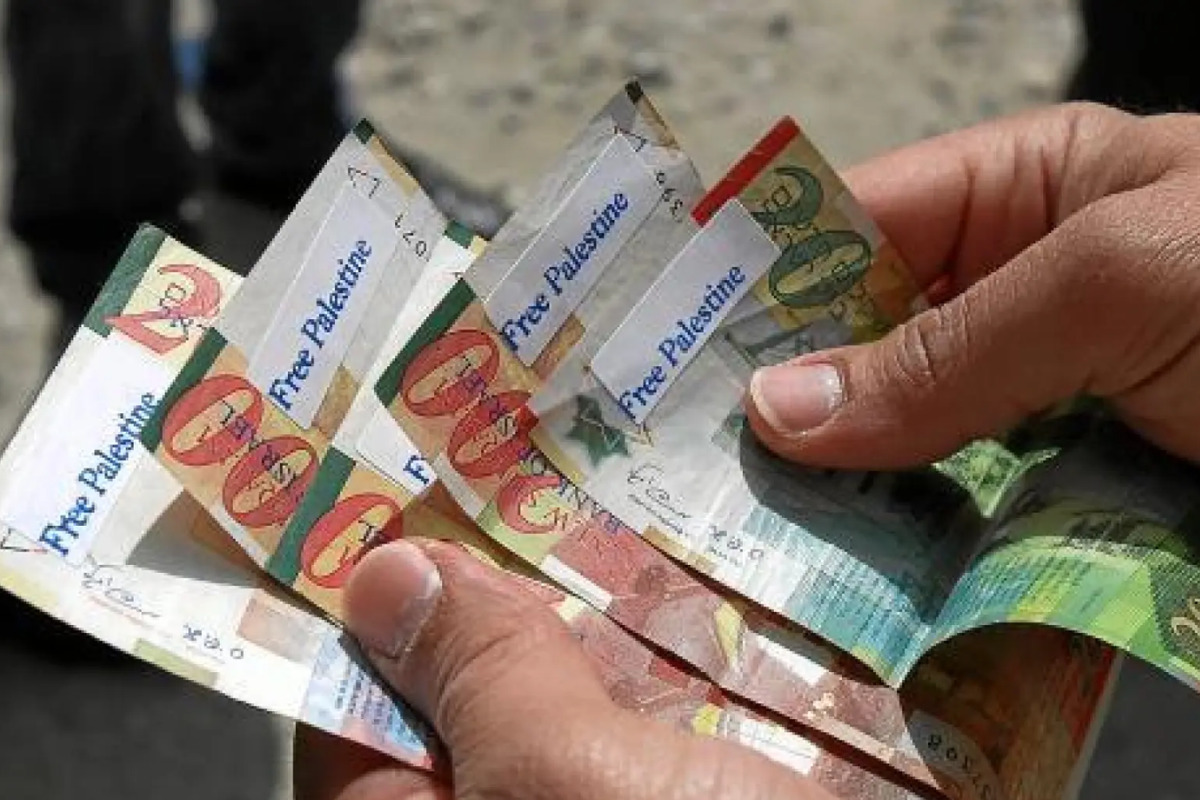 Demasiado efectivo está asfixiando la economía palestina