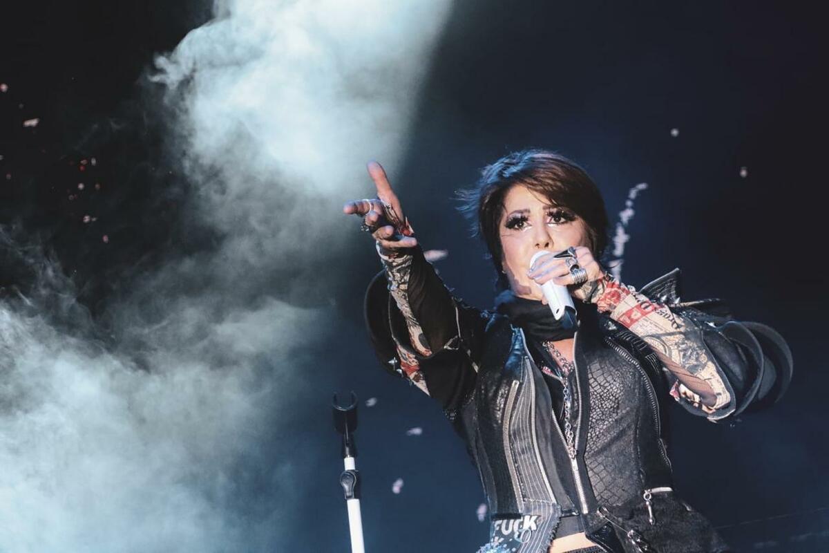 Alejandra Guzmán anuncia su regreso a los escenarios tras recuperación