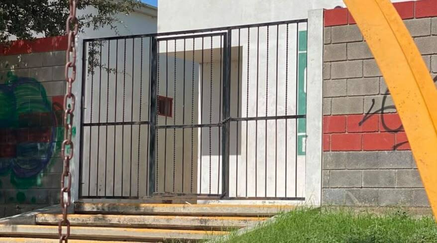 Baños del Paseo del Río en Piedras Negras siguen cerrados y deteriorados