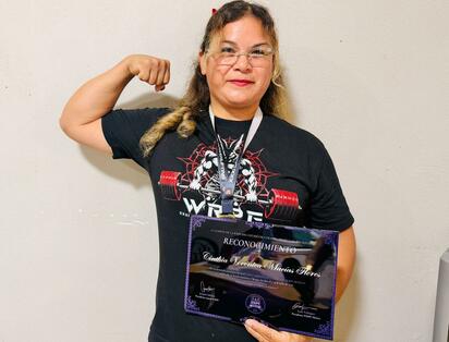 Cinthia Macías conquista título nacional de powerlifting