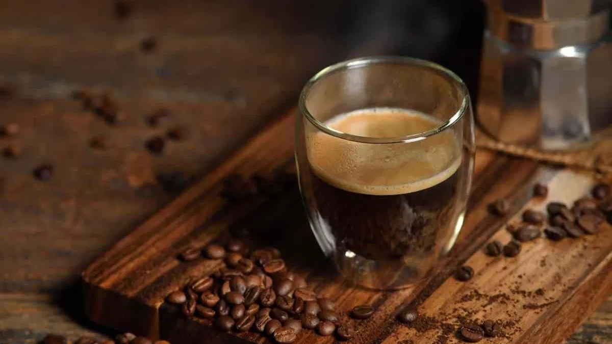 Científicos descubren una posible conexión entre café y envejecimiento