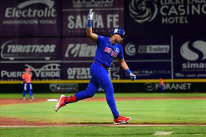 Grand slam de Ryan Hernández impulsa a Acereros al triunfo sobre Algodoneros
