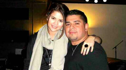 virales El festejo de Selena Gomez a sus 34 años y el emotivo gesto de su padre en redes