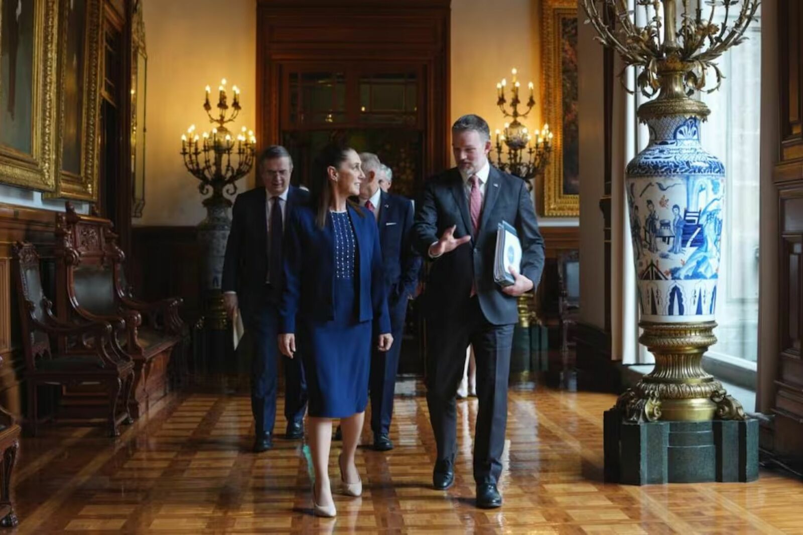 EU mantiene arancel de 10% a México y exenta bienes que cumplen el T-MEC