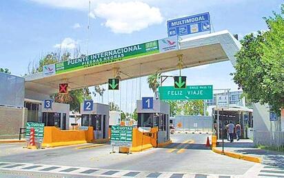 Autoridades de Eagle Pass mantendrán activos dos carriles exprés en el Puente Internacional I durante la temporada vacacional para reducir tiempos de espera