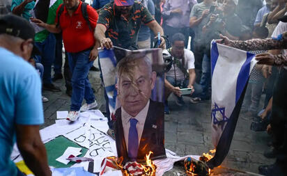 Manifestantes cuestionan llegada de EU e Israel a Venezuela