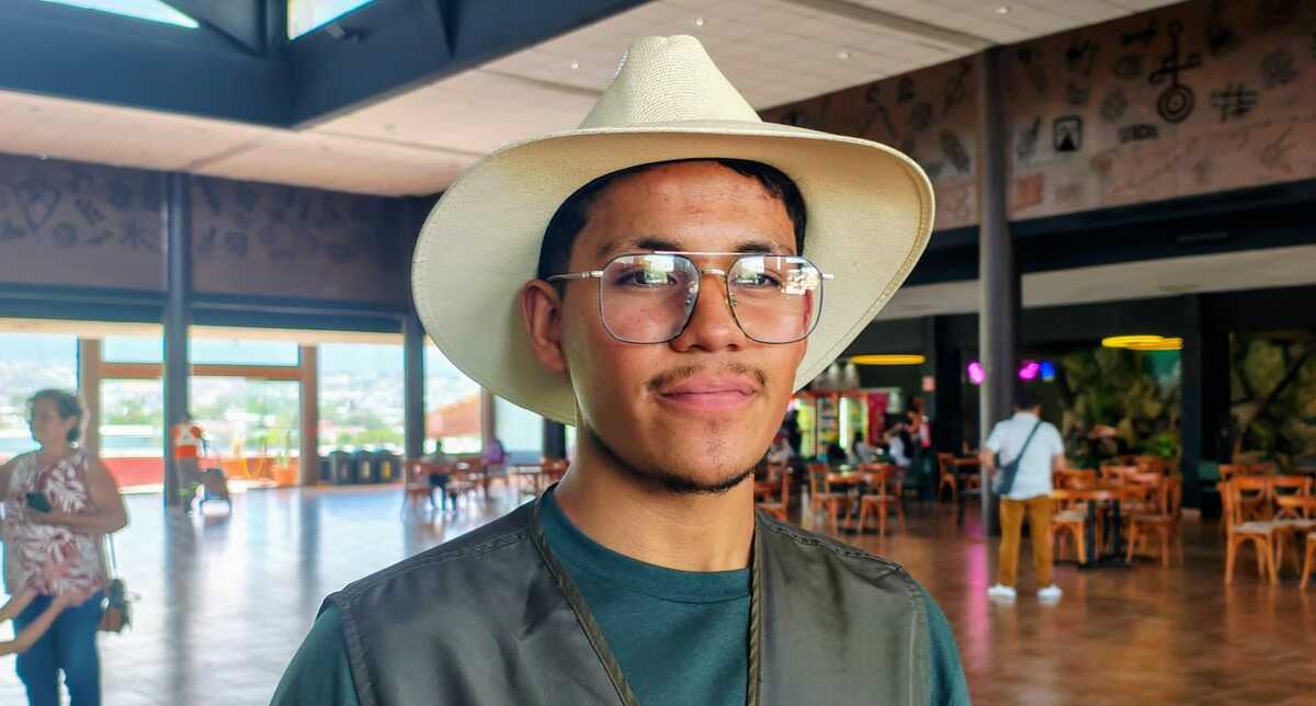 Jonathan García: Un guía que acerca el desierto a nuevas generaciones