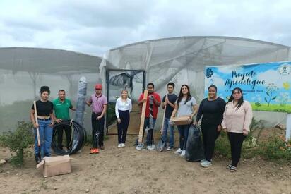 Fortalece Tec Múzquiz jardines polinizadores con donación de WWF México