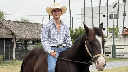 El 'Veteriguapo' de Nuevo León: Conoce al creador que inspira a miles a estudiar veterinaria