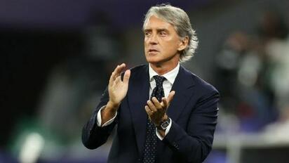 Mancini vuelve a la selección italiana y Ranieri llega como director técnico