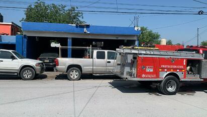 Dueño de taller impide entrada a bomberos tras reporte de incendio en Monclova