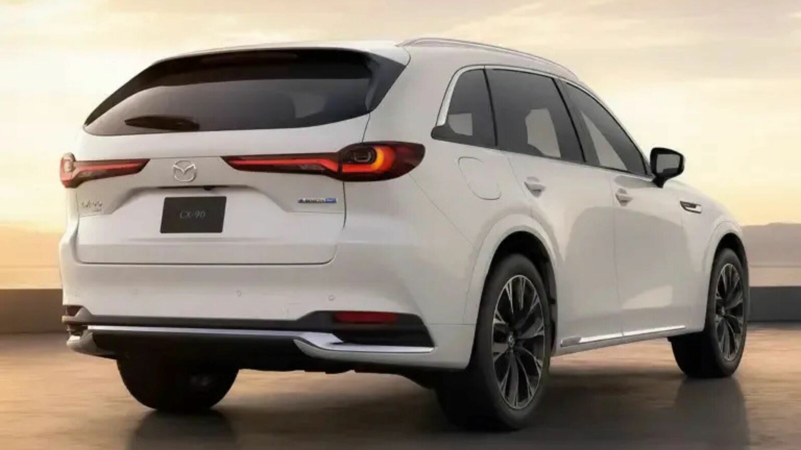 Mazda lanzará la CX-90 PHEV en México durante 2026