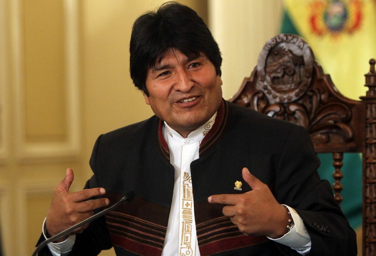 Fiscalía de Bolivia ordena captura de Evo Morales por terrorismo