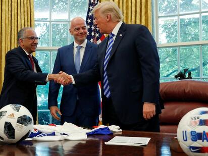 Renuncia asesor de Infantino en medio de polémica en FIFA