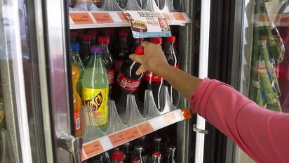 IEPS logra recaudación récord por refrescos y tabaco en México