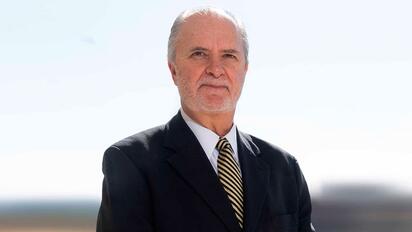 La UNAM anunció la renuncia de Patricia Dávila Aranda como secretaria general y el nombramiento de Javier de la Fuente Hernández para asumir el cargo