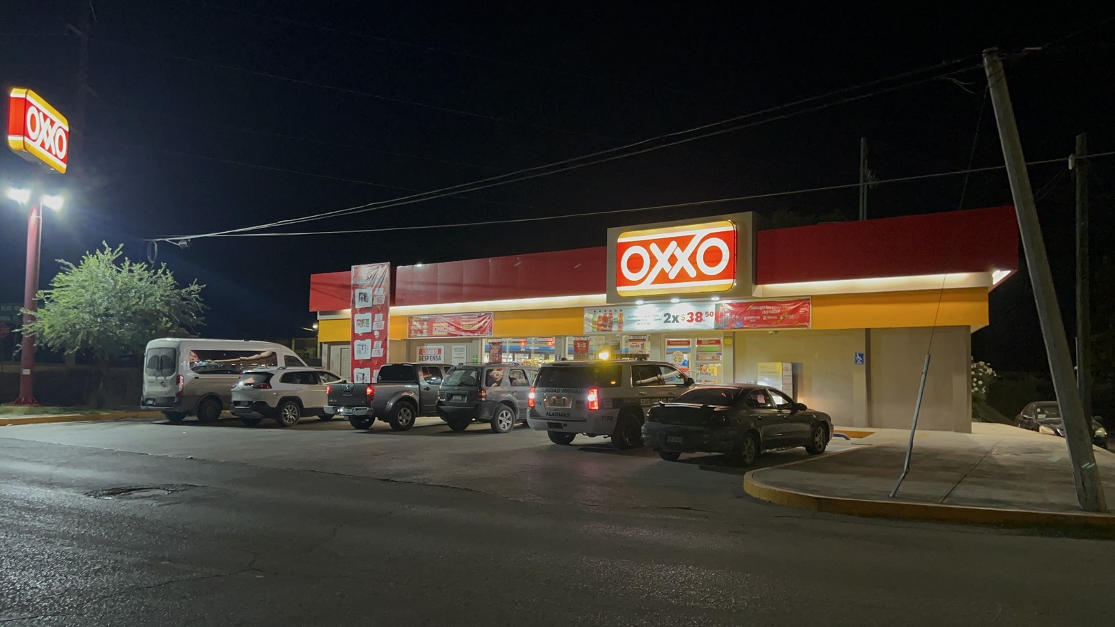 La rápida intervención de las autoridades permitió esclarecer en cuestión de horas el robo con violencia registrado la mañana de este sábado en una tienda