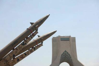 Irán elevó la tensión regional al advertir posibles ataques contra instalaciones energéticas de países árabes si recibe nuevos ataques de Estados Unidos.  Irán
