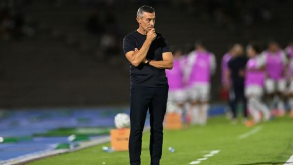 Pedro Caixinha deja de ser técnico de Bravos de Juárez