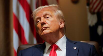 Trump anuncia el inicio de negociaciones con Irán; Teherán lo niega