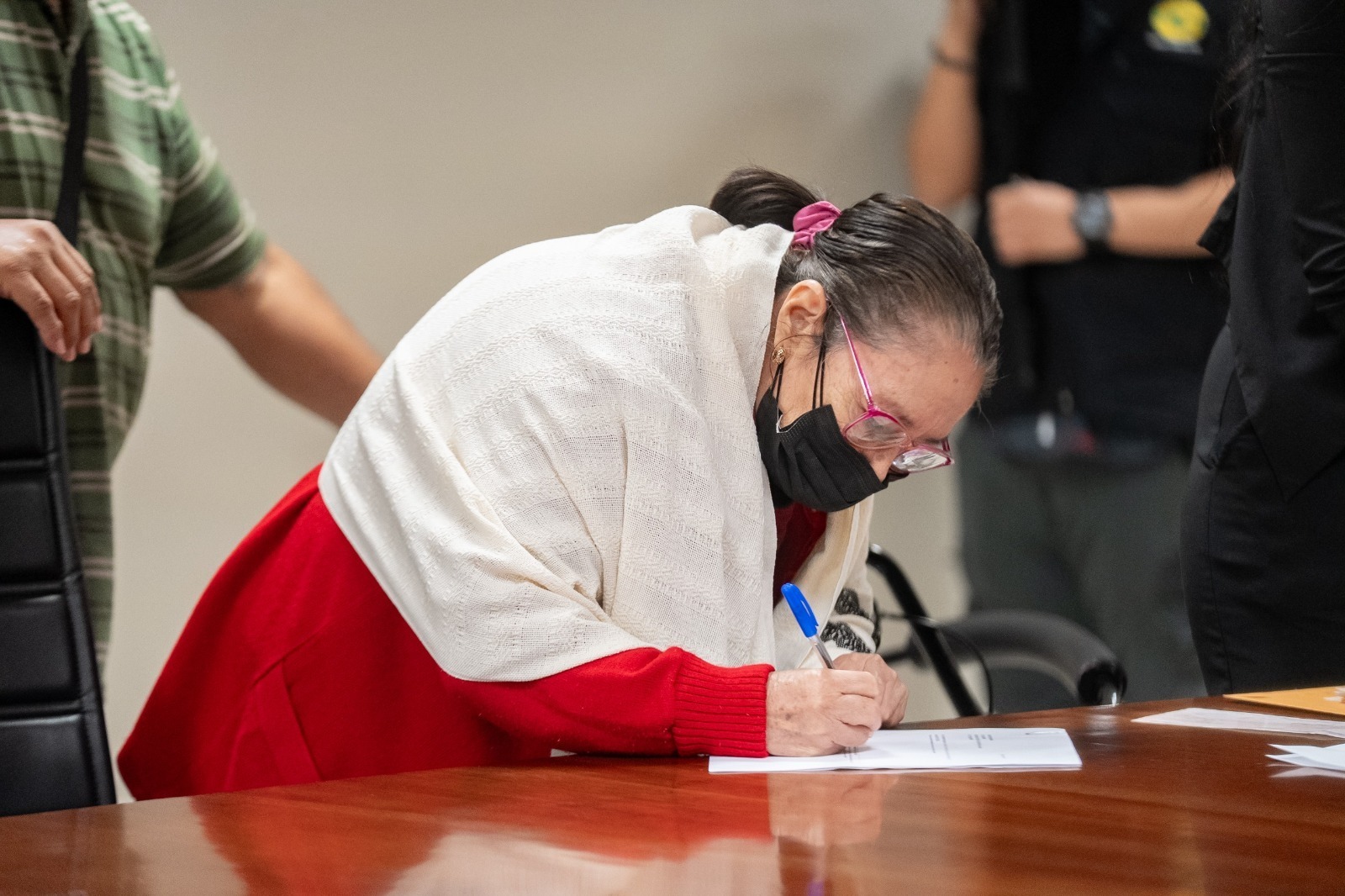 APOYO MUNICIPAL Más de un millón de pesos serán destinados para indemnizaciones por daños registrados durante la contingencia de junio.  Familias de Piedras Negras comenzaron