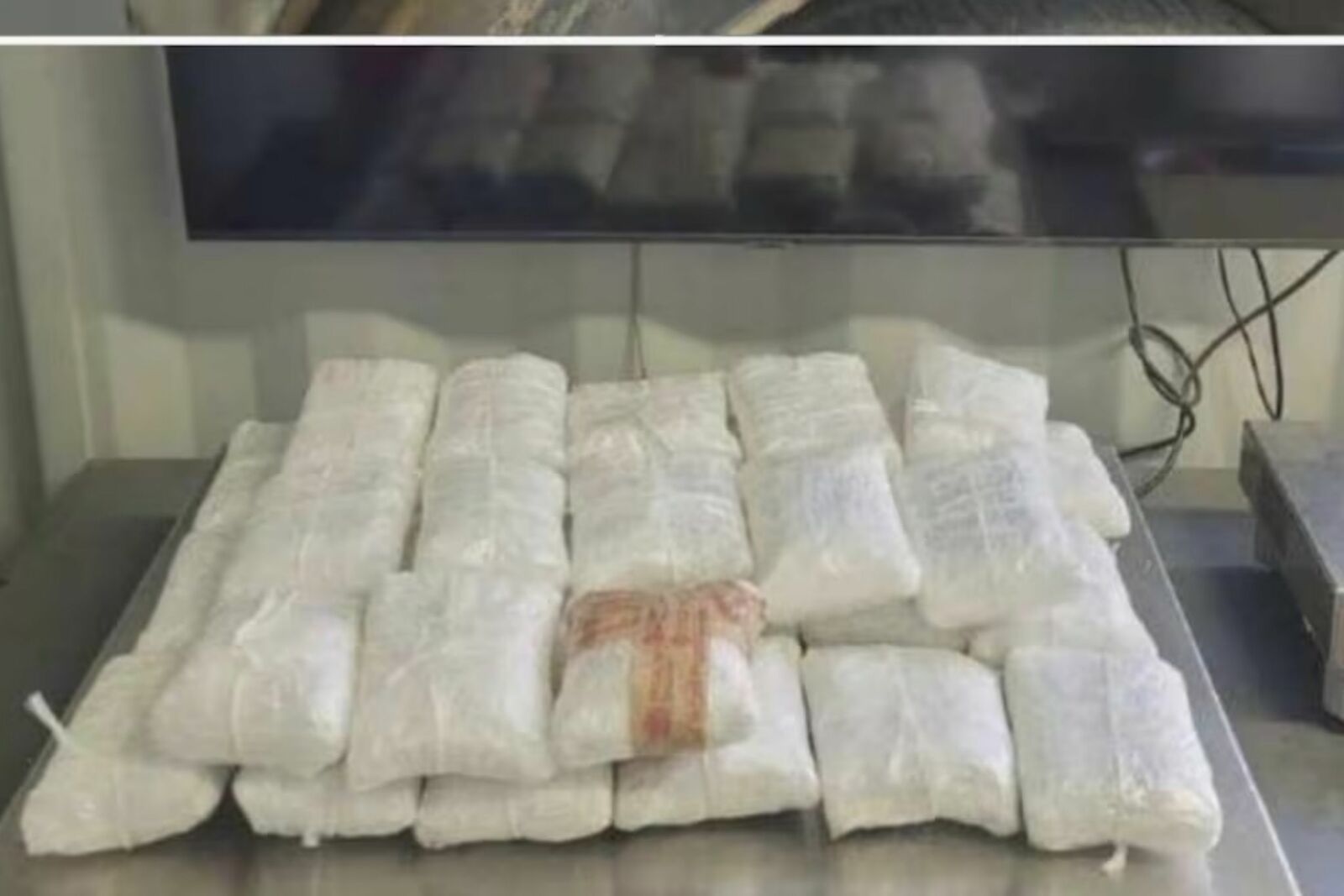 CBP decomisa más de 182 mil pastillas de fentanilo en Nogales, Arizona