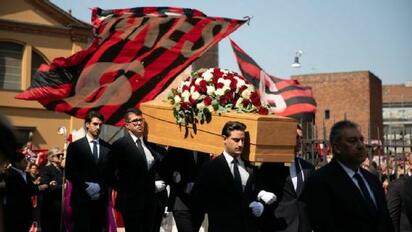 Leyendas del Milan despidieron a Franco Baresi en un multitudinario funeral