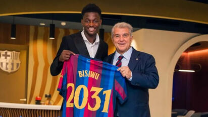 Joan Laporta reaparece y firma a Jesse Bisiwu hasta 2031