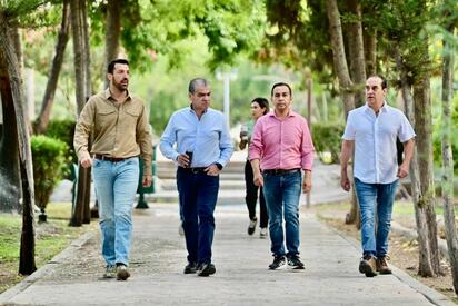 Riquelme proyecta parque canino y mejoras en Bosque Urbano de Torreón