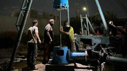 SIMAS Torreón informó la reincorporación de la bomba 27R a la red de agua potable tras nueve días de reparación, con un gasto de 35 litros por segundo.