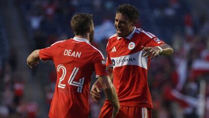 Chicago Fire vence 2-0 a Necaxa en la Leagues Cup con goles de Dean y Gutman