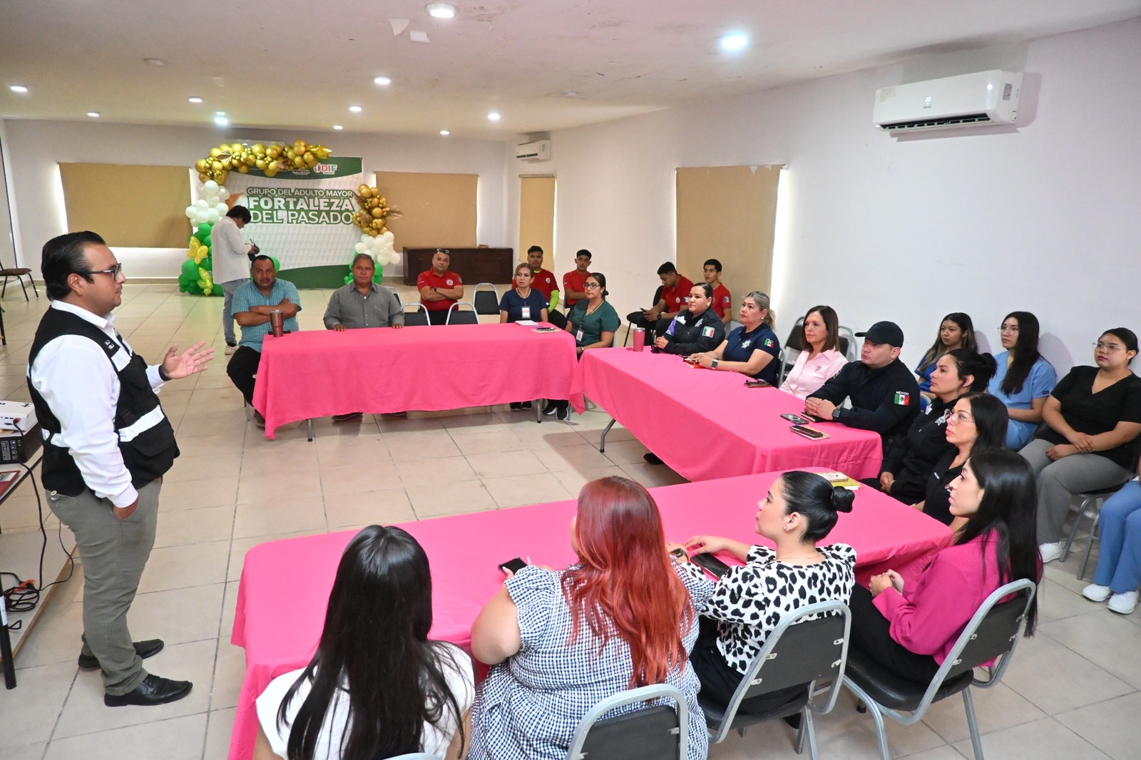 Impulsa Sari Pérez acciones para fortalecer la salud