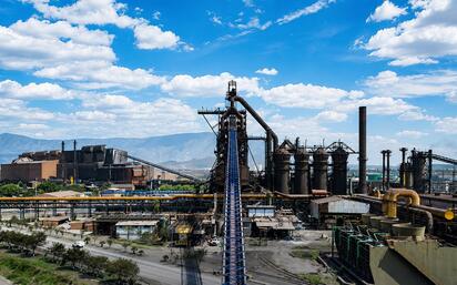 Esperan empresarios que subasta de activos de AHMSA acelere venta y reactivación