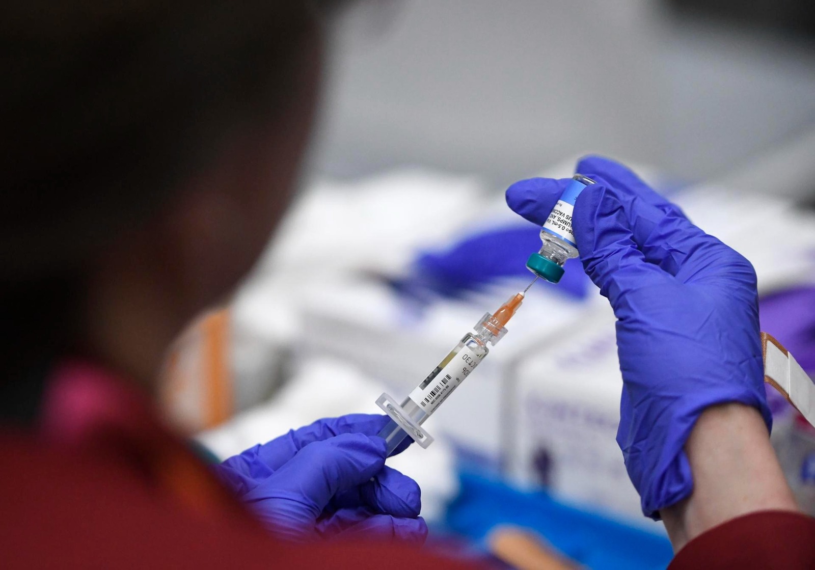 OPS emite alerta para reforzar vacunación ante aumento de casos de sarampión en América
