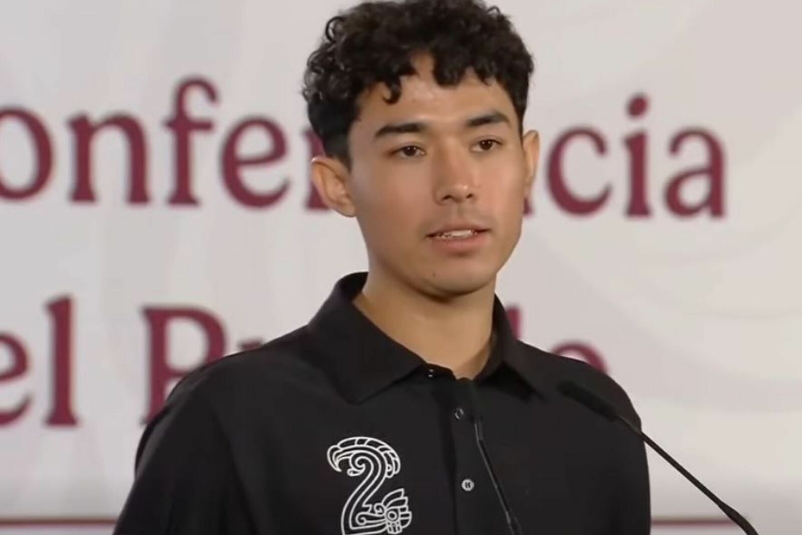 De Coahuila a la mañanera: Bilhan Morales cuenta su historia en la música