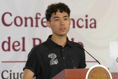 El cantante coahuilense Bilhan Morales recordó en la mañanera cómo pasó de cantar en camiones de Torreón a participar en México Canta.  Bilhan Morales,