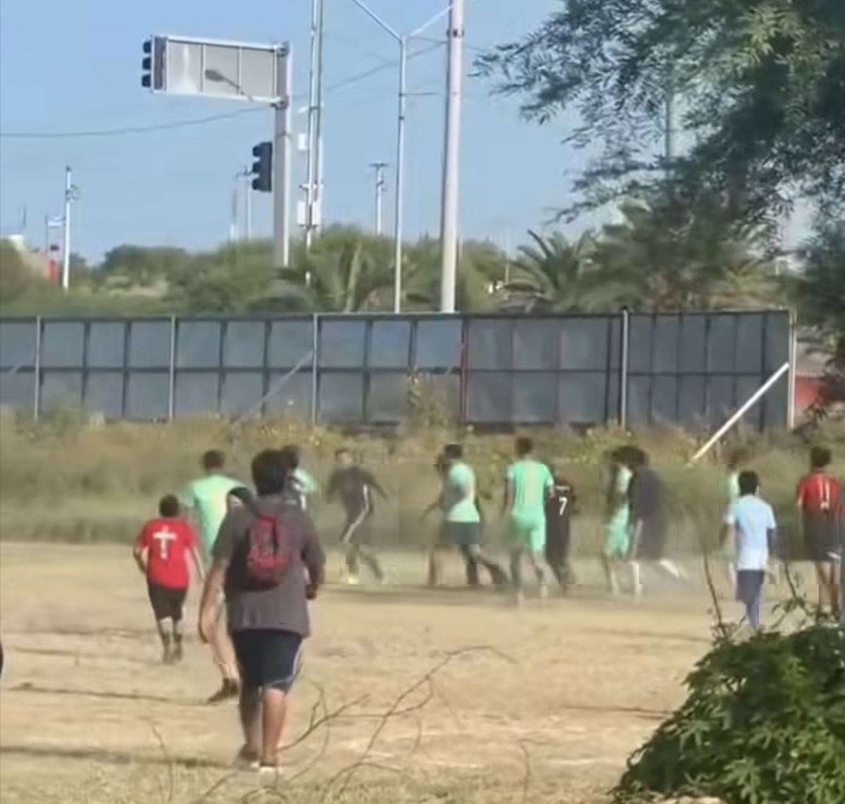 DEPORTE Lo que parecía ser un inicio tranquilo en la Liga del IMSS Especial terminó apenas dos jornadas después, luego de que nuevamente se registrara un altercado
