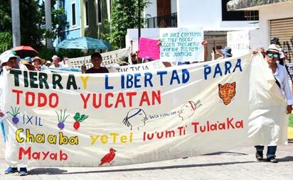 Marchan comunidades mayas contra proyectos inmobiliarios en Yucatán