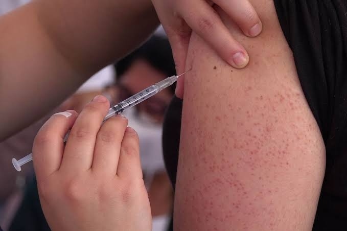 La Organización Panamericana de la Salud (OPS) emitió una nueva alerta epidemiológica para los países del continente americano, ante el fuerte incremento