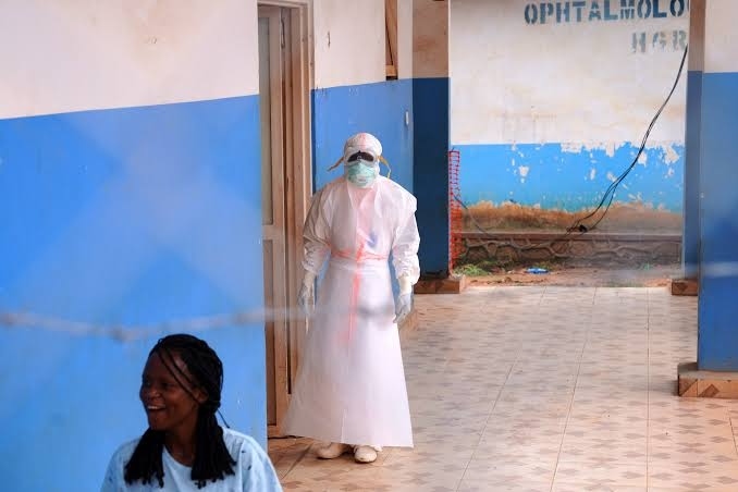 El brote de ébola en la República Democrática del Congo continúa avanzando a un ritmo preocupante y, de acuerdo con la Organización Mundial de la Salud (OMS),
