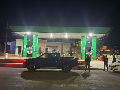 Aseguran gasolinera del sector Oriente de Monclova tras operativo de autoridades federales