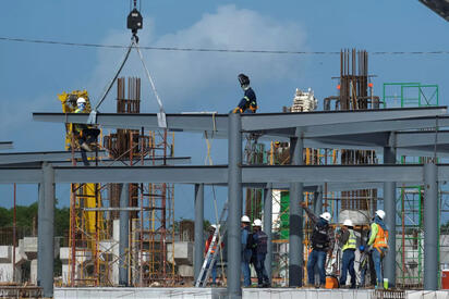 Actividad industrial de México crece 0.2% durante junio: Inegi