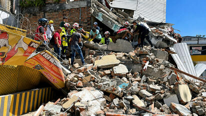 Sube a 184 la cifra de muertos por terremoto en Colombia