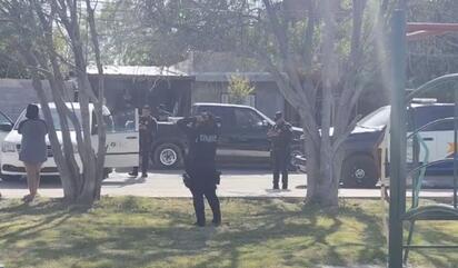 Investigan serie de robos en El Nogalar; seguridad privada limita acceso de agentes