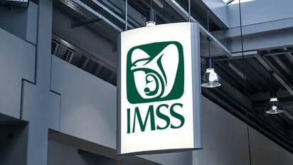 Una funcionaria del IMSS fue sancionada por proporcionar información falsa relacionada con 120 piezas de un medicamento.  La Secretaría Anticorrupción y Buen