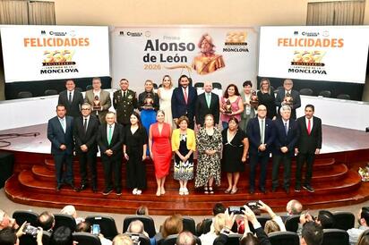 Carlos Villarreal encabeza celebración del 337 Aniversario de Monclova