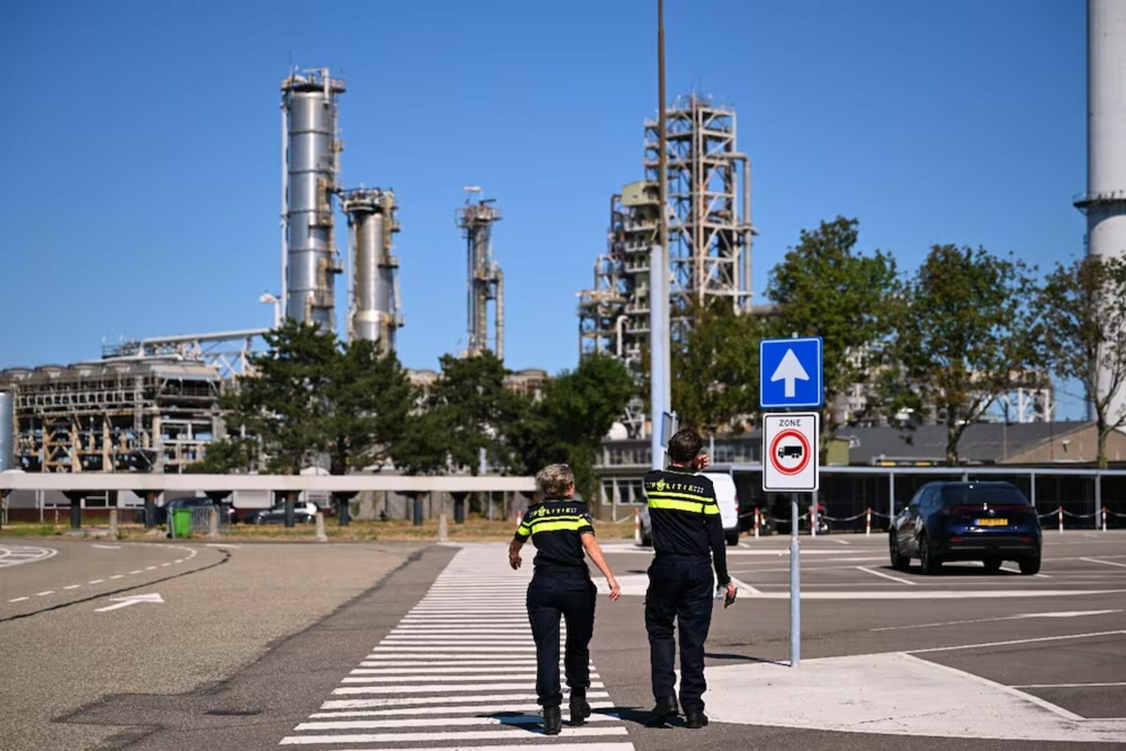 Explosión en puerto de Róterdam deja un muerto y varios heridos